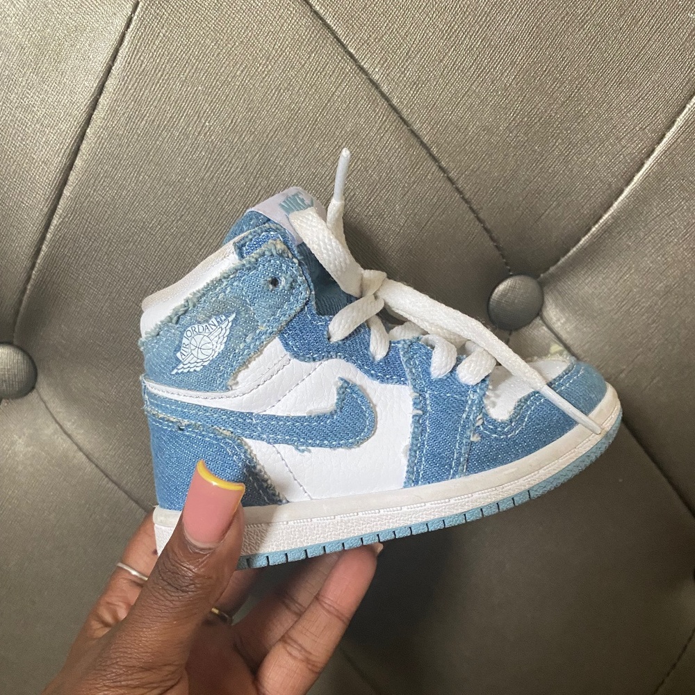 Denim Jordan 1